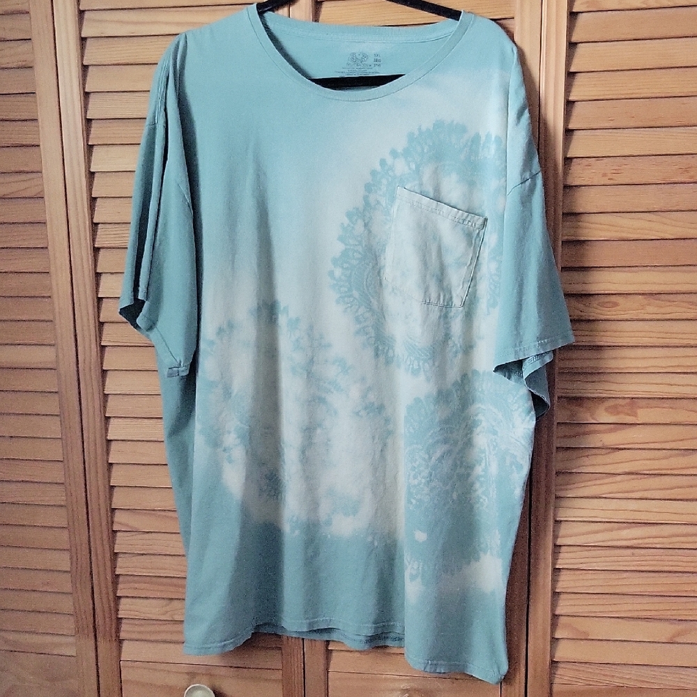 Fruit of the Loom Bleach Lace Print Tee Plus Size 3X Aqua Blue Pocket T-Shirt